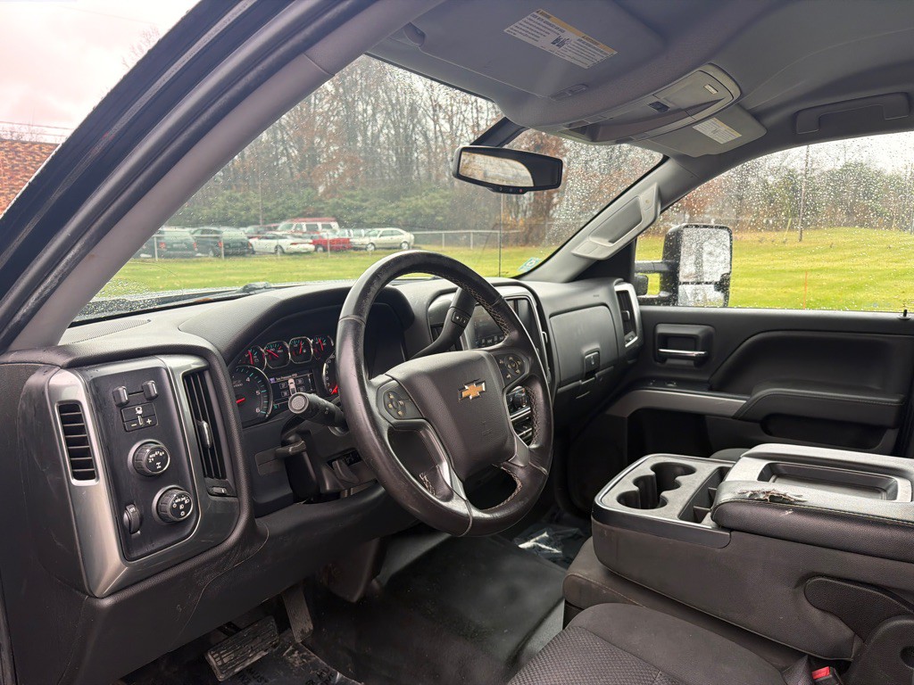 2017 Chevrolet Silverado 1500 Image 8