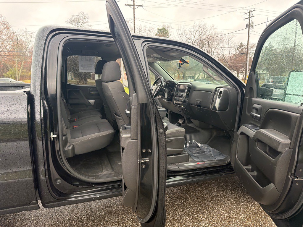 2017 Chevrolet Silverado 1500 Image 12