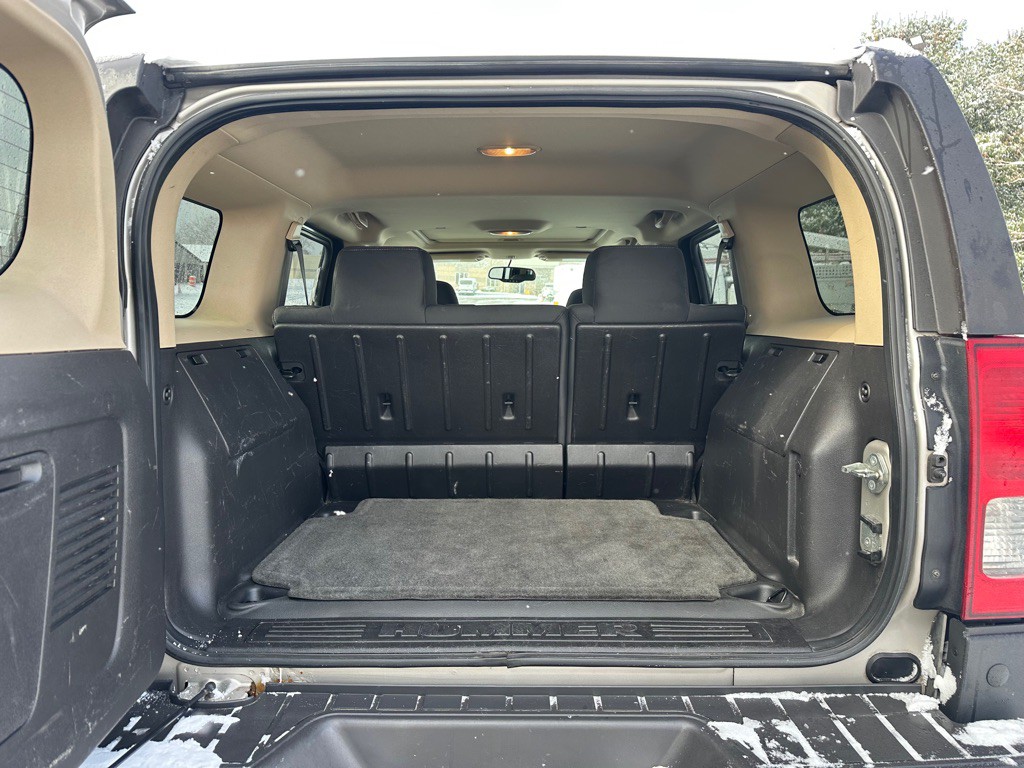 2007 HUMMER H3 Image 13