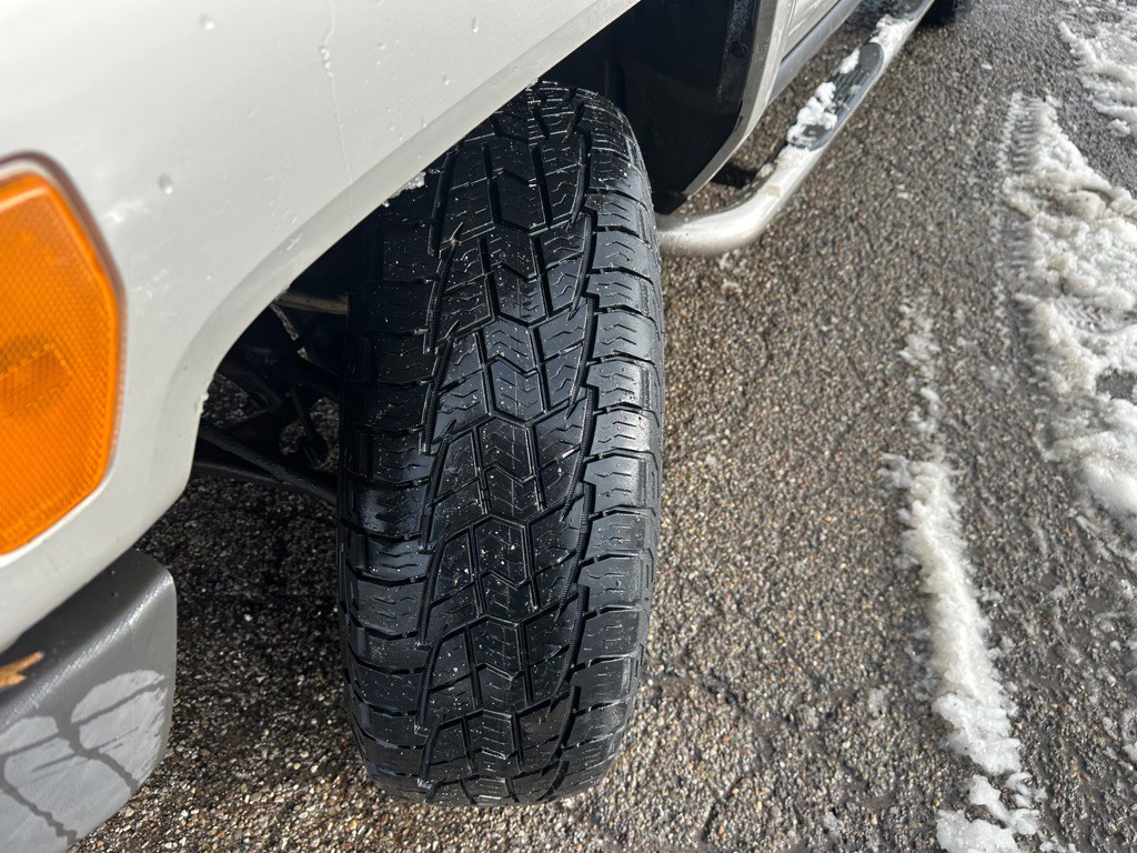 2007 HUMMER H3 Image 14