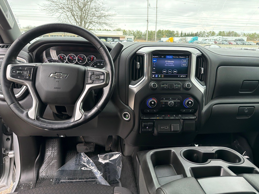 2021 Chevrolet Silverado 1500 Image 10