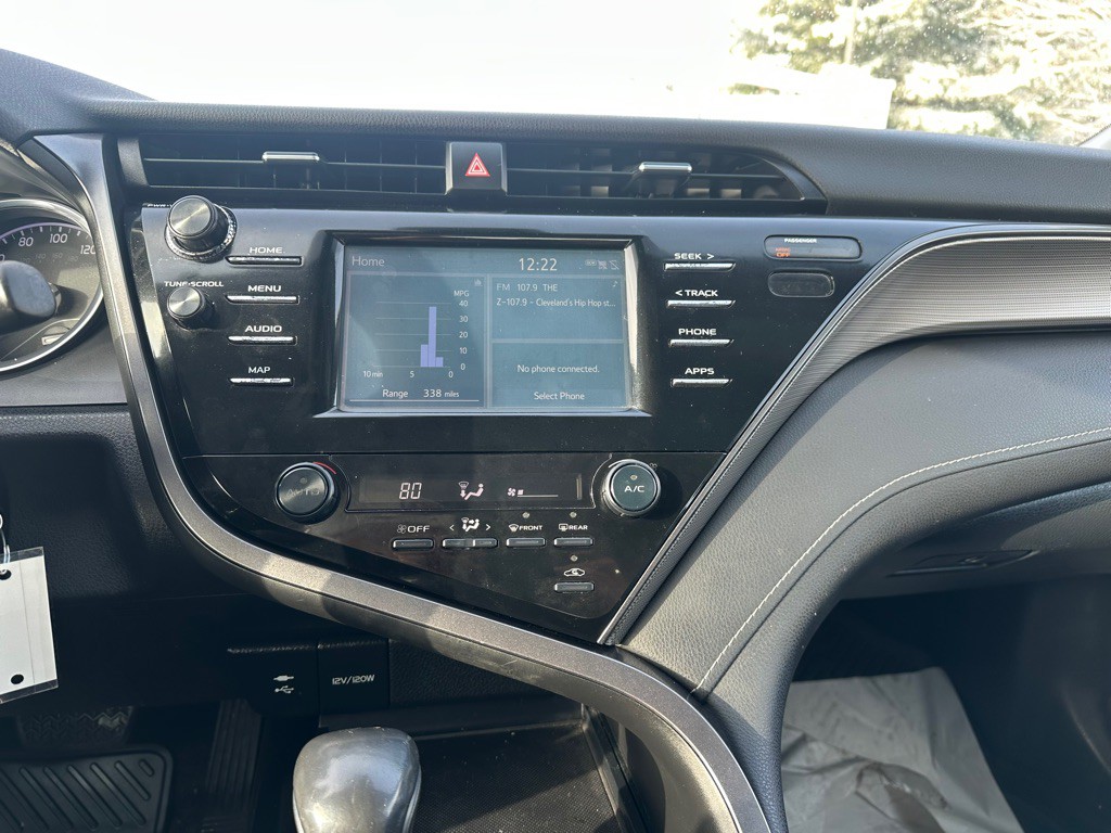 2019 Toyota Camry Image 13