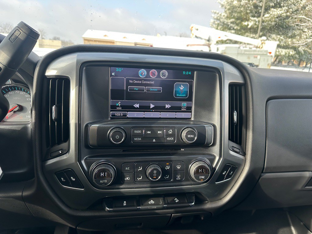 2015 Chevrolet Silverado 1500 Image 14