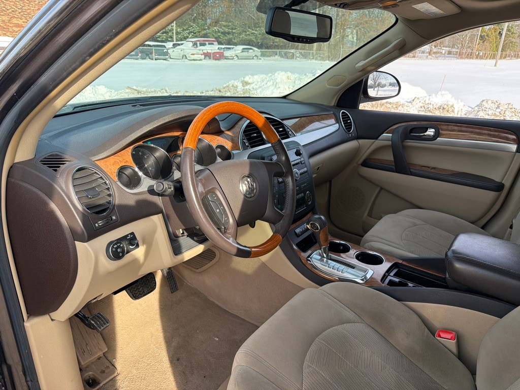 2009 Buick Enclave Image 9