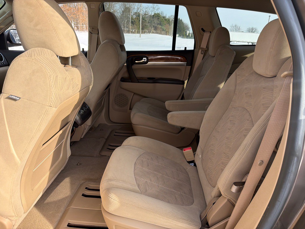 2009 Buick Enclave Image 11