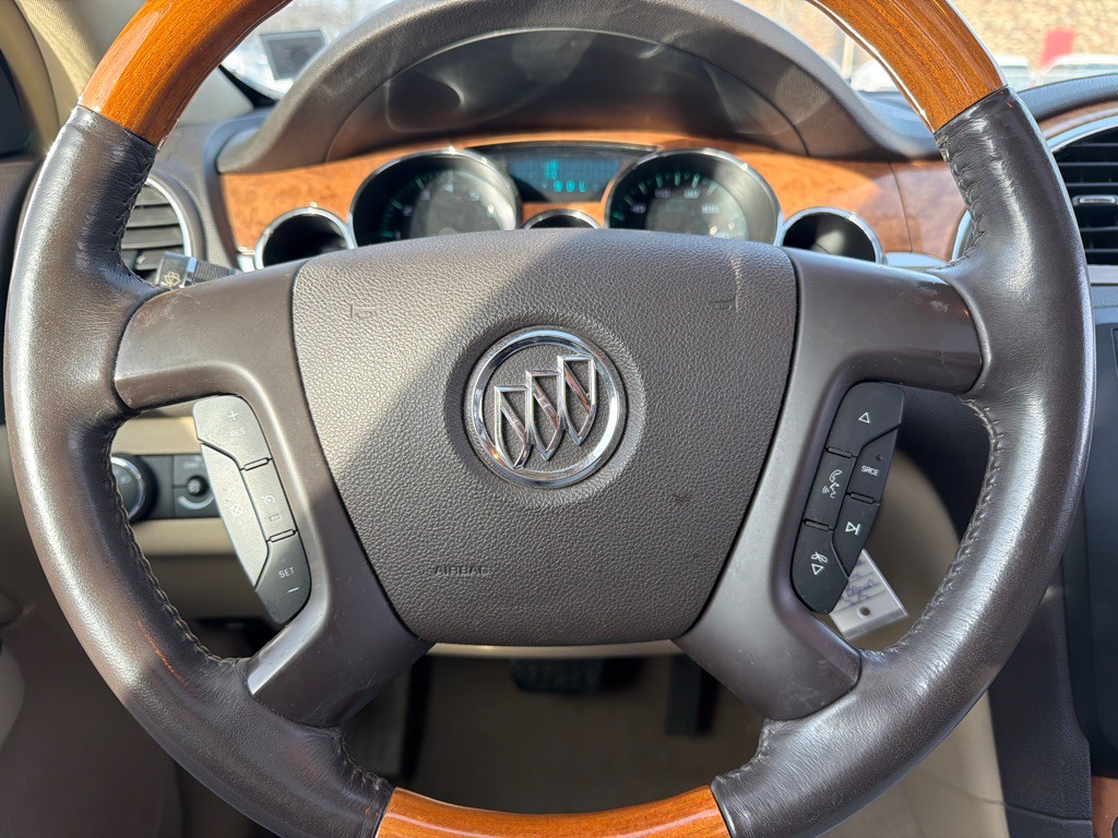 2009 Buick Enclave Image 18