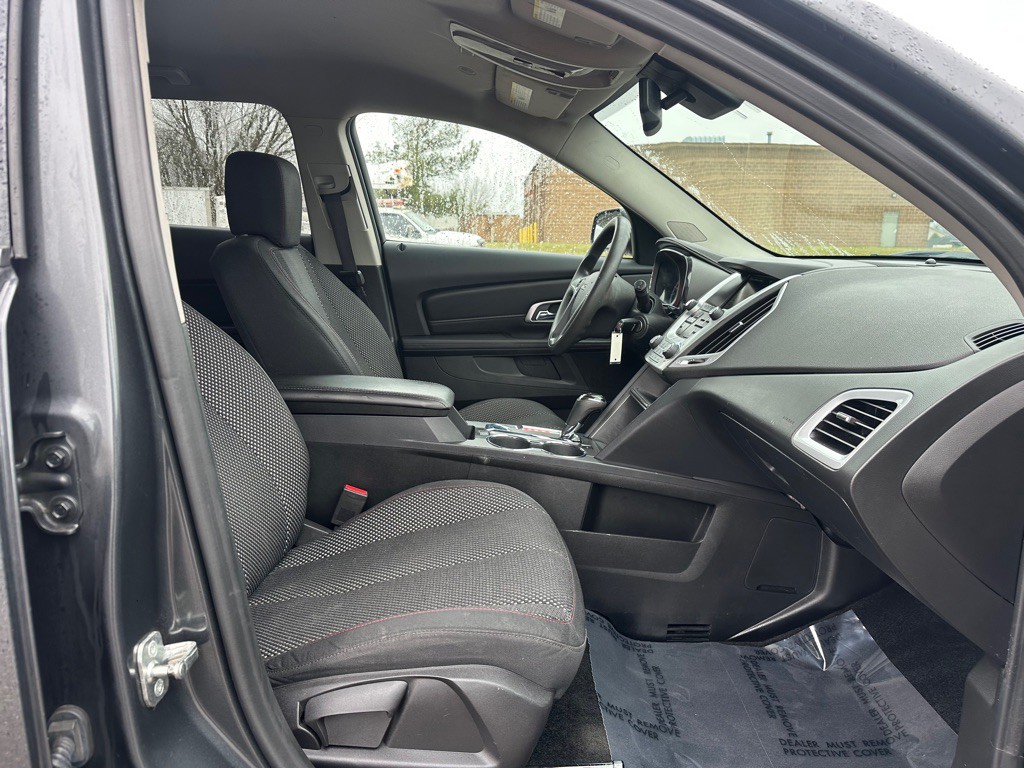 2017 GMC Terrain Image 7