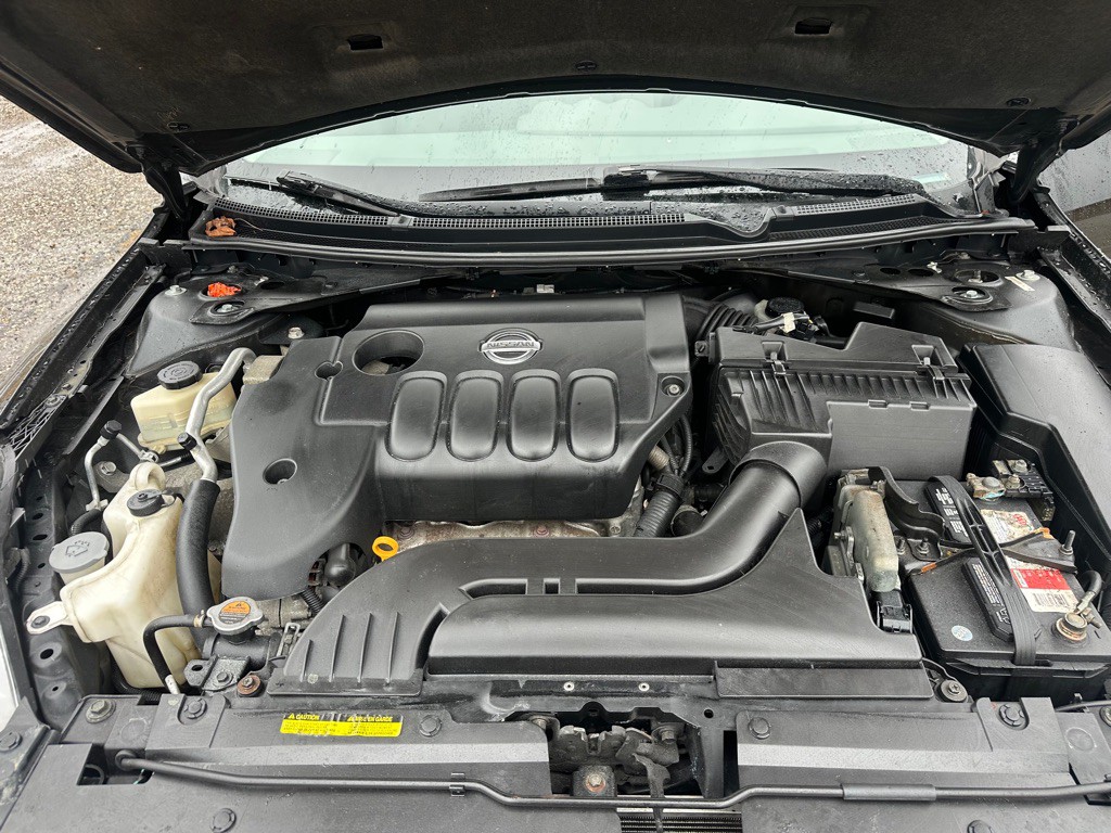 2010 Nissan Altima Image 14