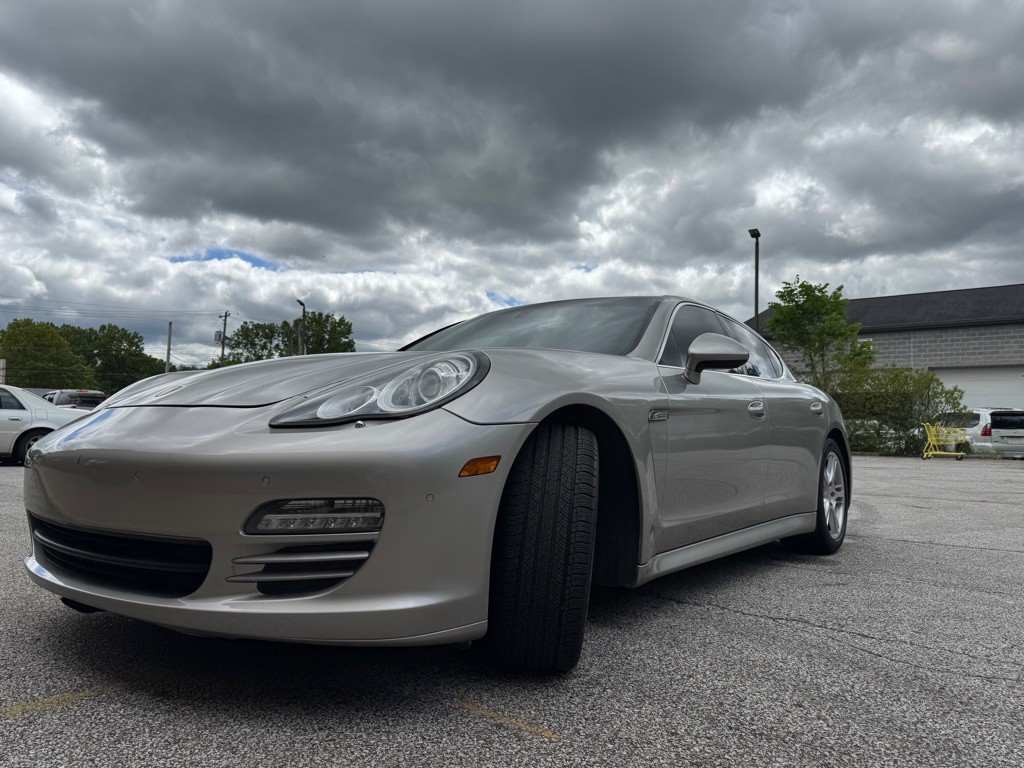 2012 Porsche Panamera Image 15