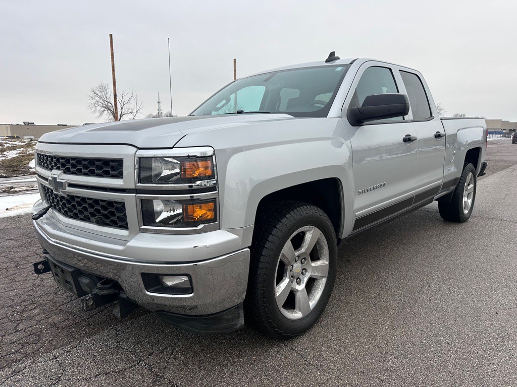 2015 Chevrolet Silverado 1500 Image 1