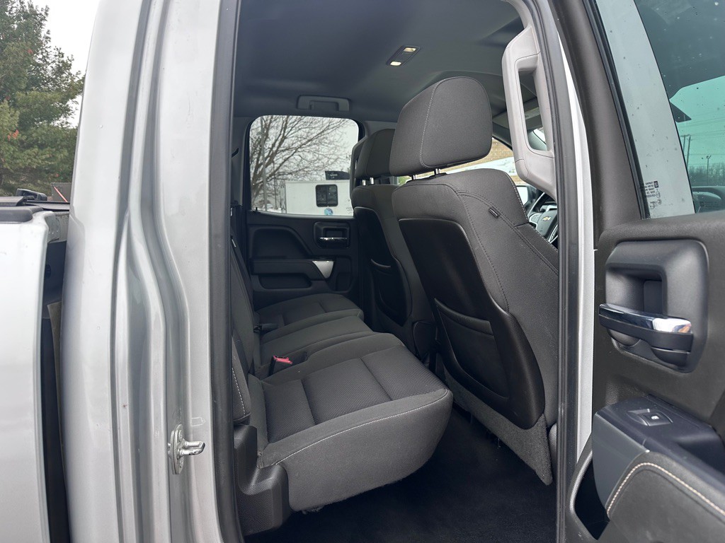 2015 Chevrolet Silverado 1500 Image 11