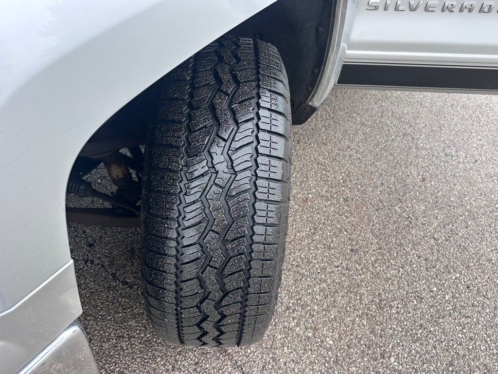 2015 Chevrolet Silverado 1500 Image 18