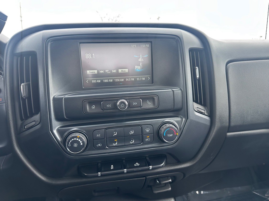 2018 GMC Sierra Image 14