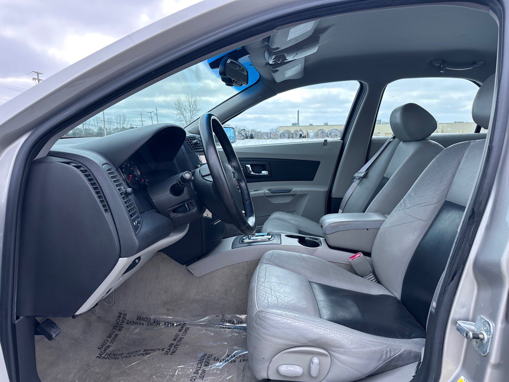 2007 Cadillac CTS Image 10