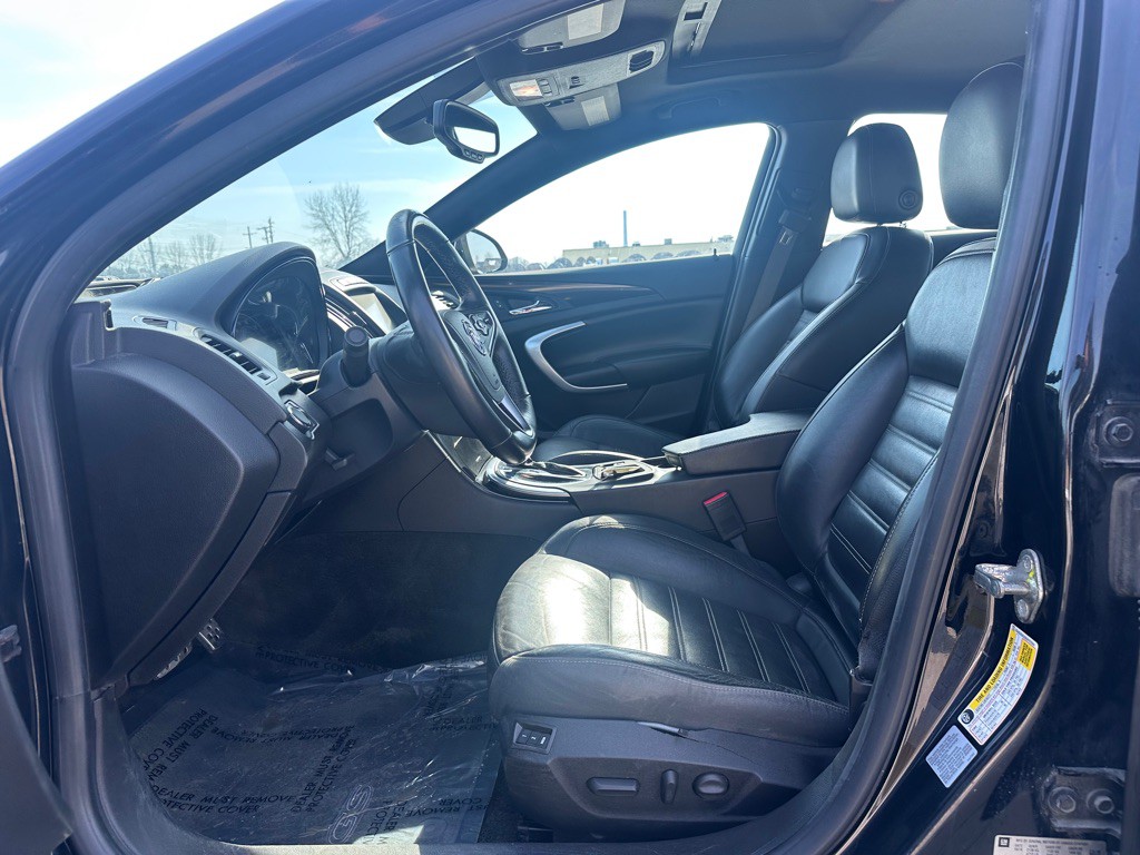 2016 Buick Regal Image 11