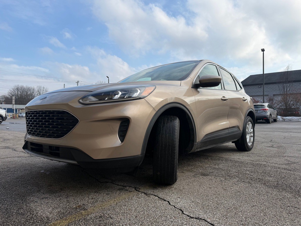 2020 Ford Escape Image 16