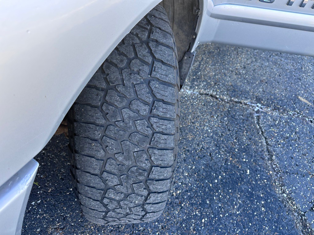 2012 Nissan Titan Image 16