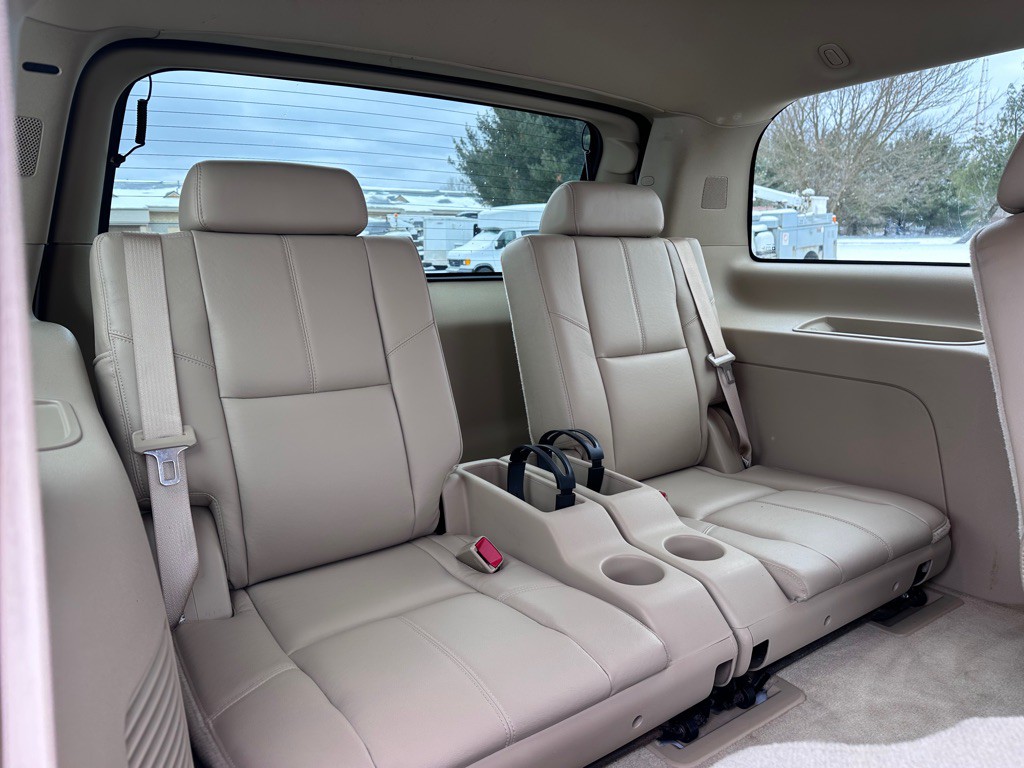 2008 GMC Yukon Image 11