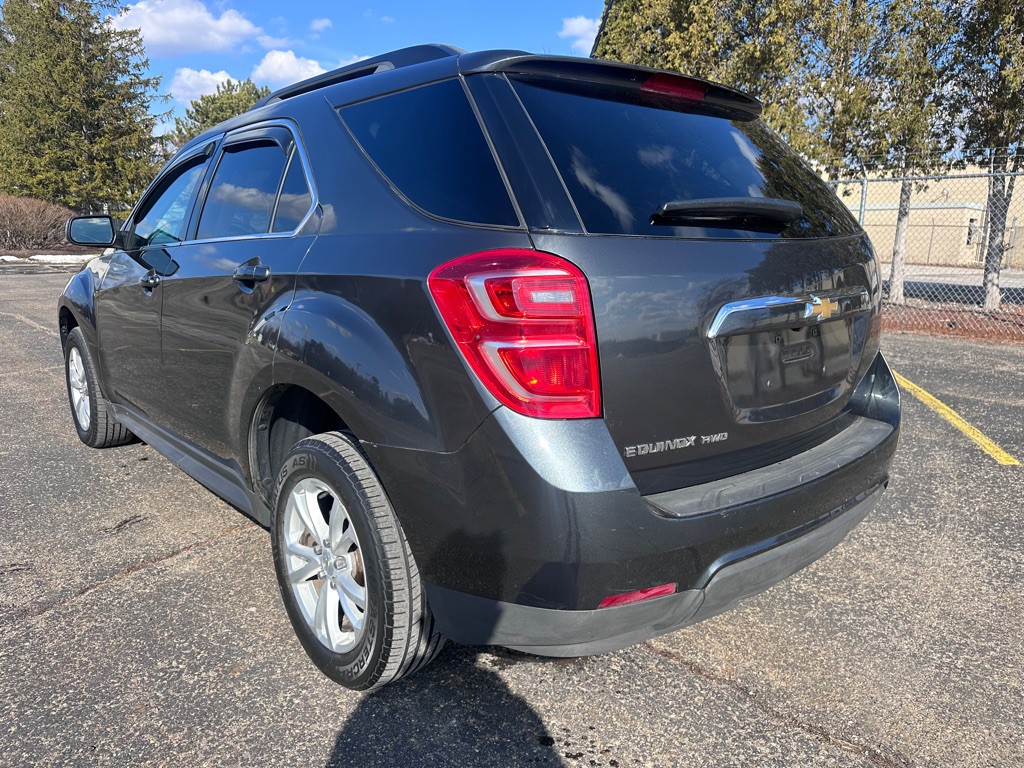 2017 Chevrolet Equinox Image 3
