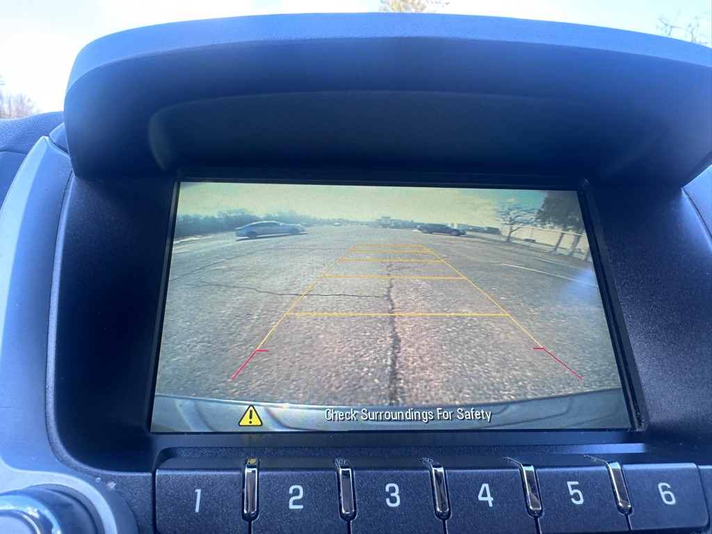 2017 Chevrolet Equinox Image 12