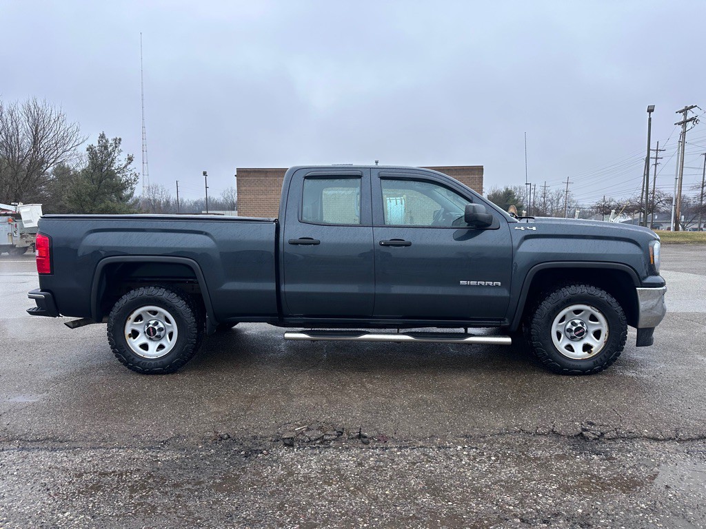 2018 GMC Sierra Image 5