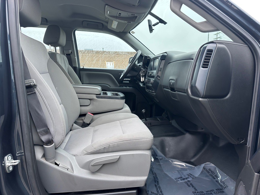 2018 GMC Sierra Image 9