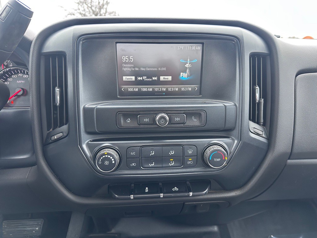 2018 GMC Sierra Image 14