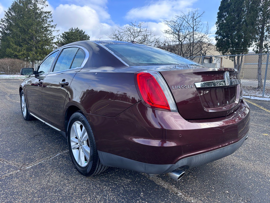 2009 Lincoln MKS Image 3