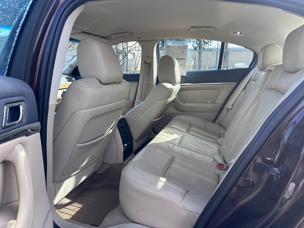 2009 Lincoln MKS Image 11
