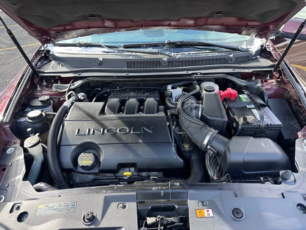 2009 Lincoln MKS Image 15