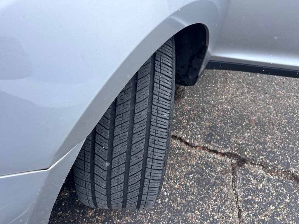 2015 Ford Taurus Image 17