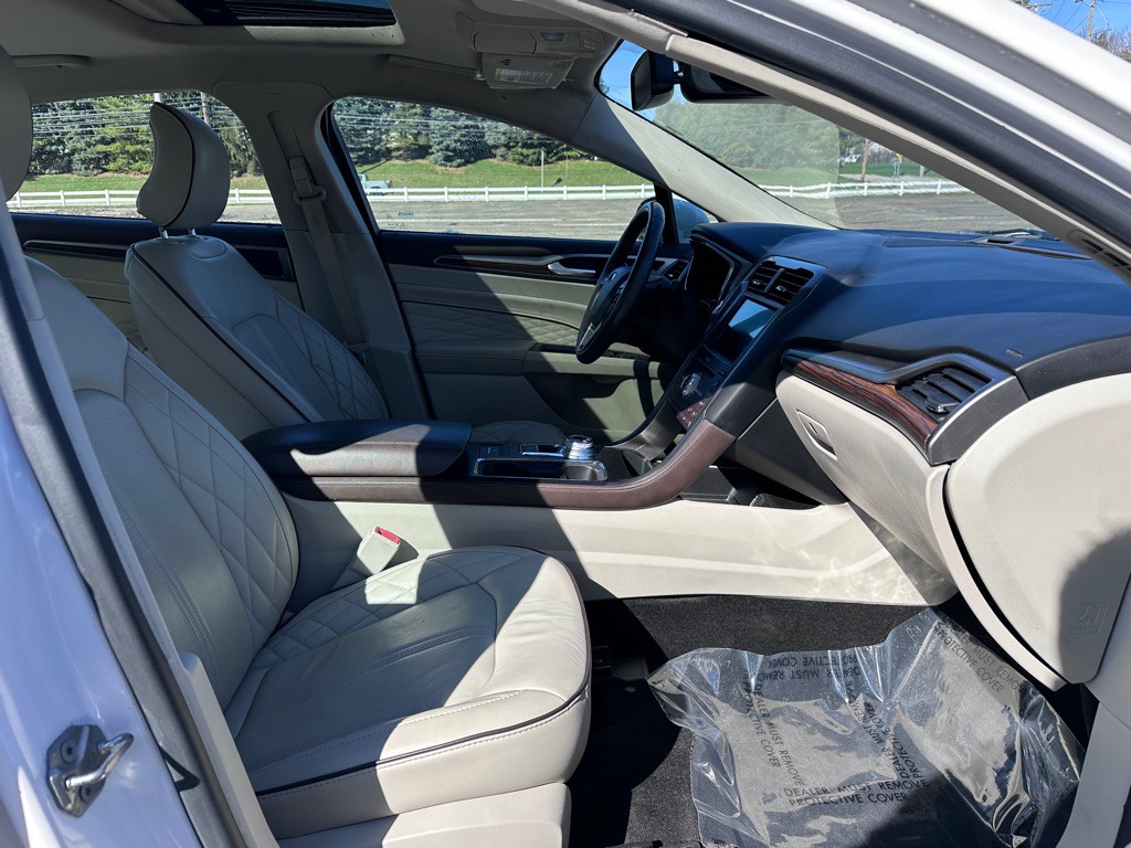 2018 Ford Fusion Image 9