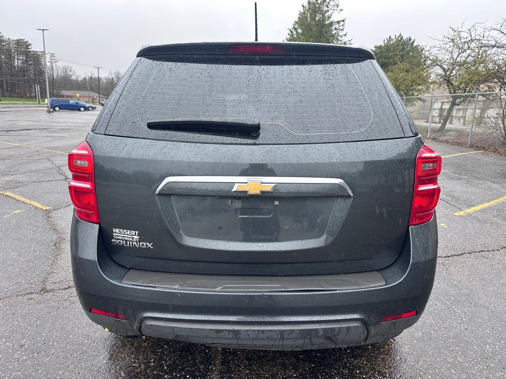 2017 Chevrolet Equinox Image 4