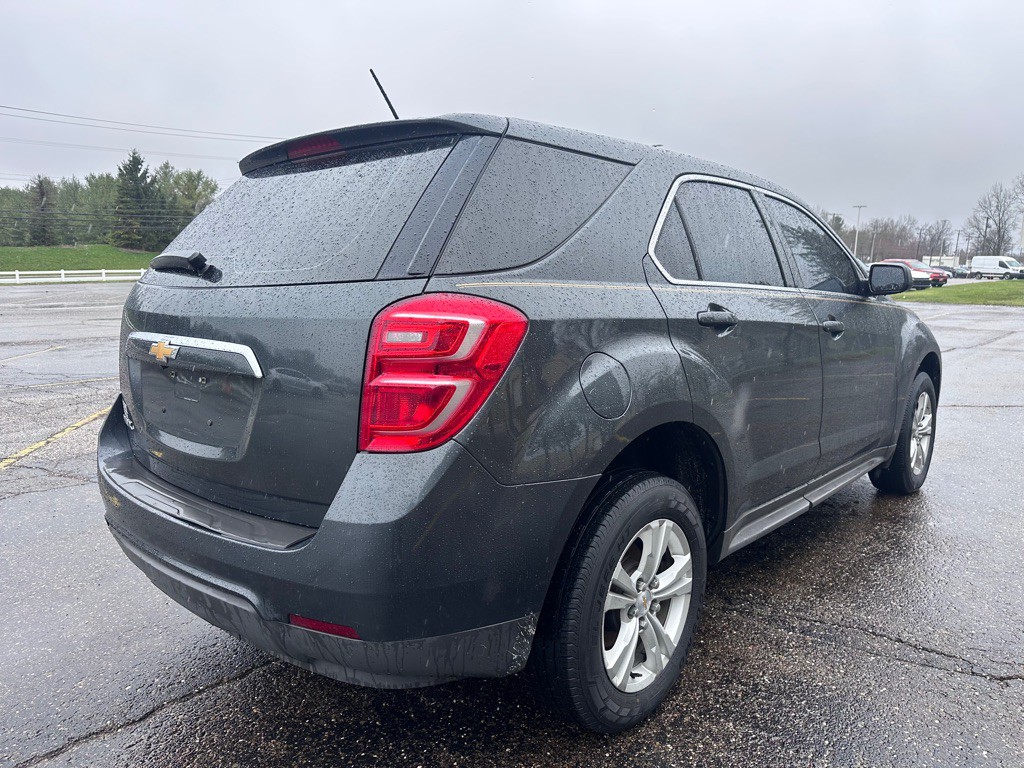 2017 Chevrolet Equinox Image 6