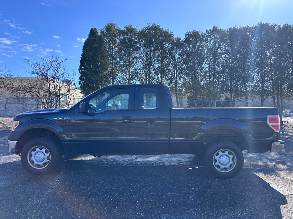 2012 Ford F-150 Image 2