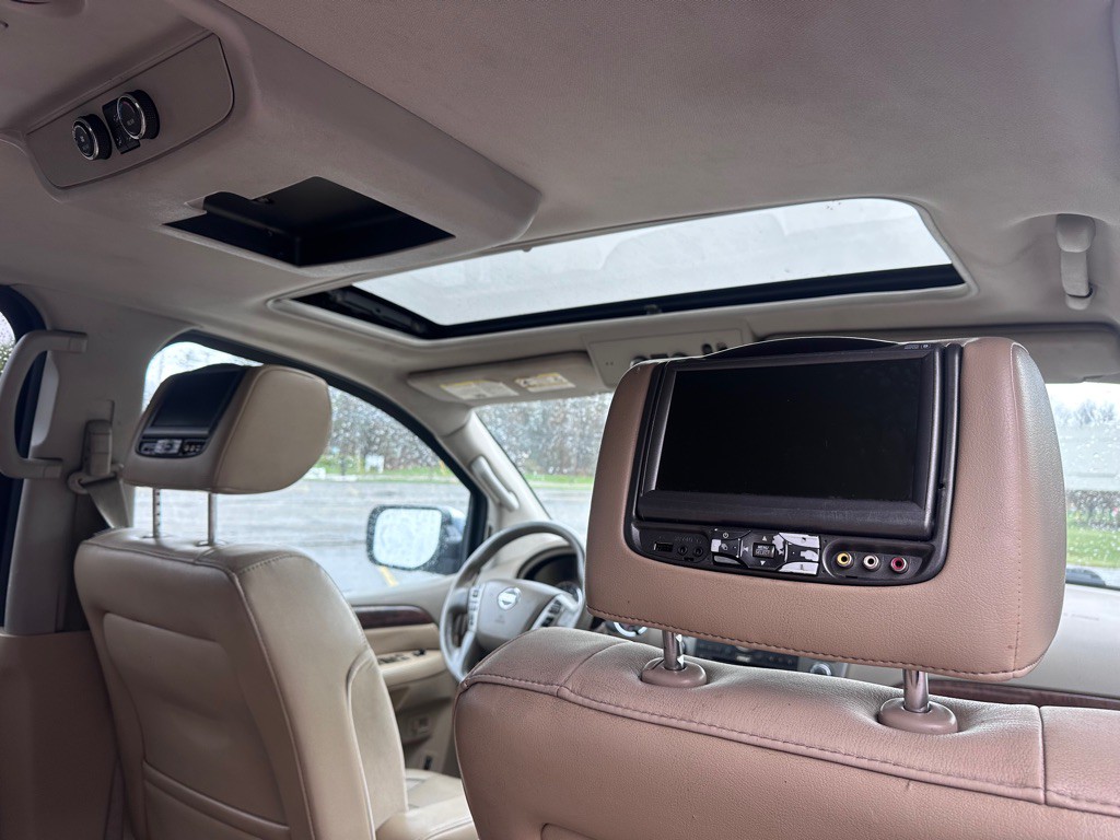 2014 Nissan Armada Image 13