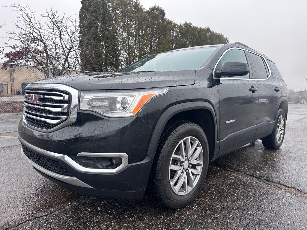 2018 GMC Acadia Image 1