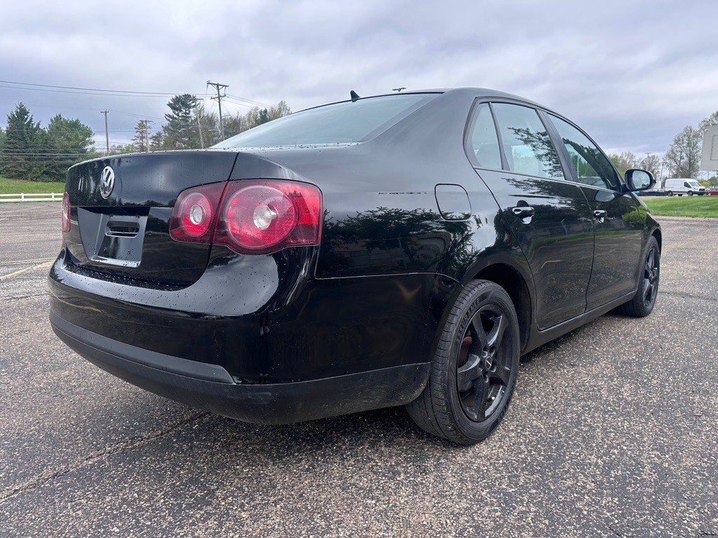 2010 Volkswagen Jetta Image 6