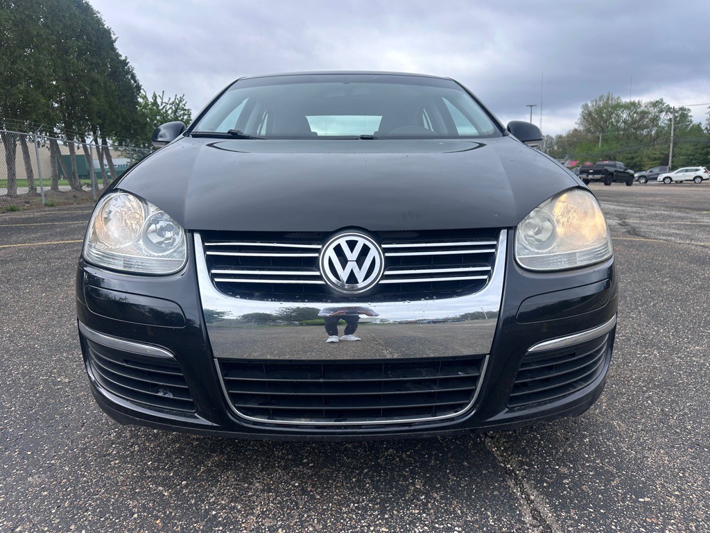 2010 Volkswagen Jetta Image 8