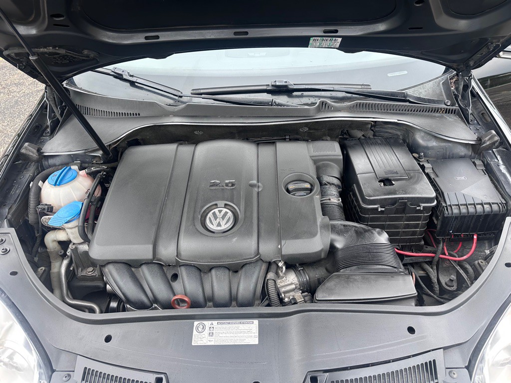2010 Volkswagen Jetta Image 15