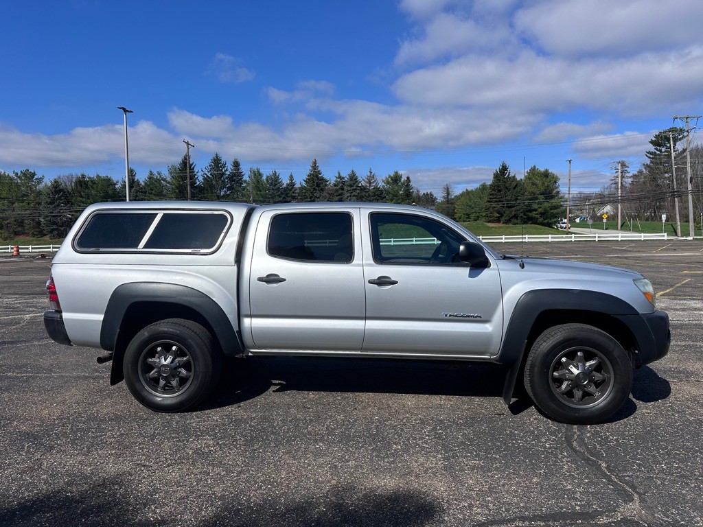 2011 Toyota Tacoma Image 6