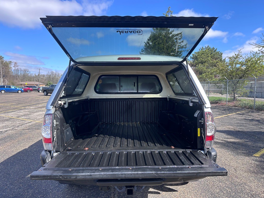 2011 Toyota Tacoma Image 15