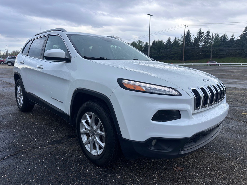 2017 Jeep Cherokee Image 7