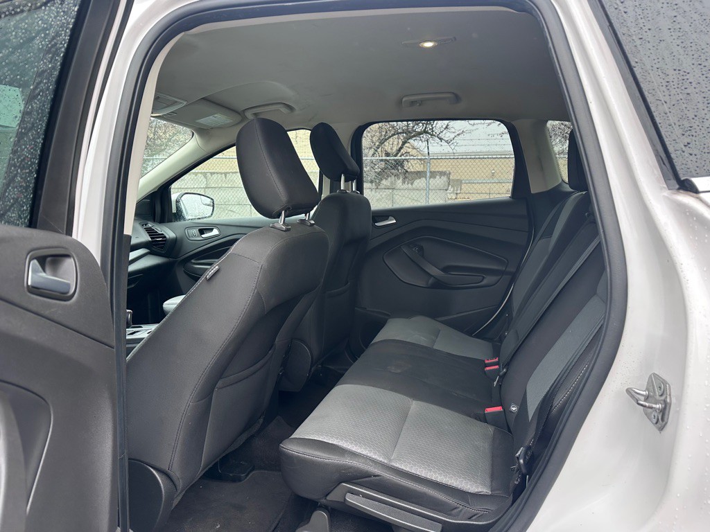 2019 Ford Escape Image 9