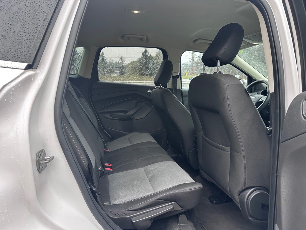 2019 Ford Escape Image 10