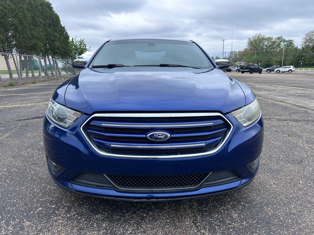 2015 Ford Taurus Image 7