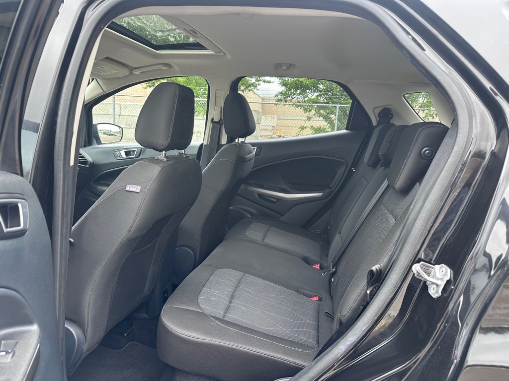 2019 Ford Econoline Image 9