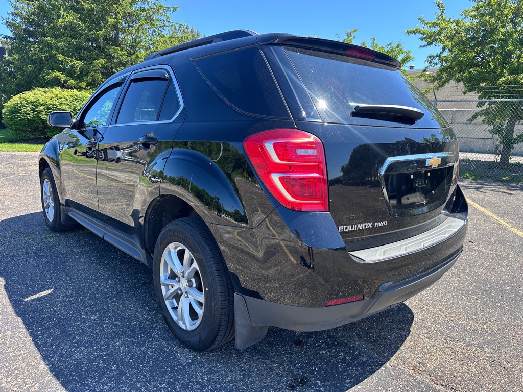 2017 Chevrolet Equinox Image 3