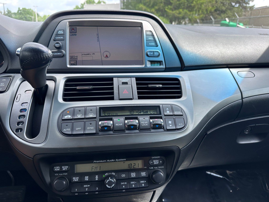 2006 Honda Odyssey Image 17