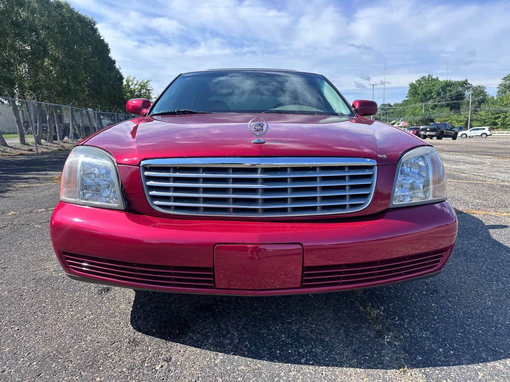 2000 Cadillac DeVille Image 8